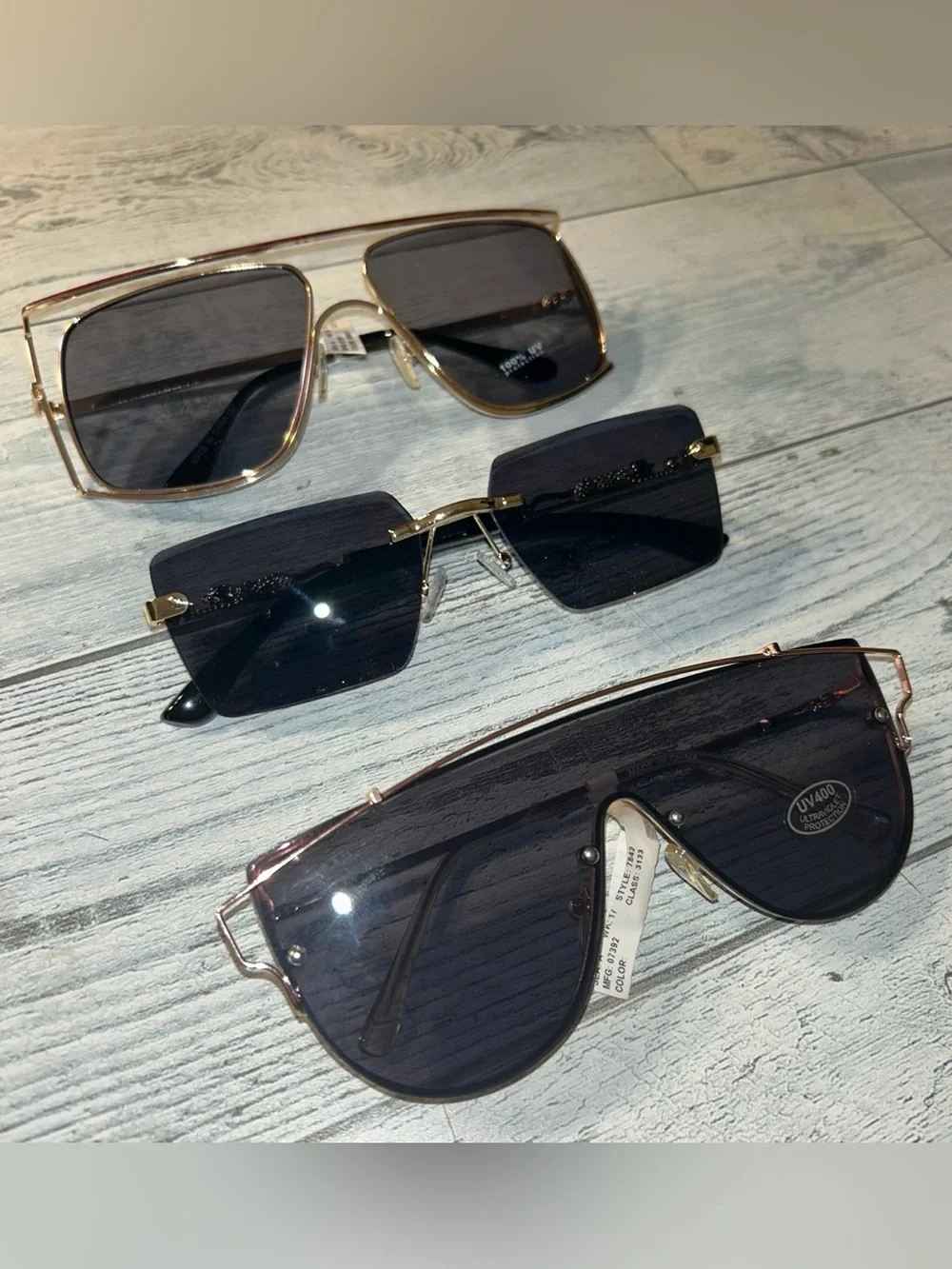 Trendy fashion, sunglasses bundle of (3)